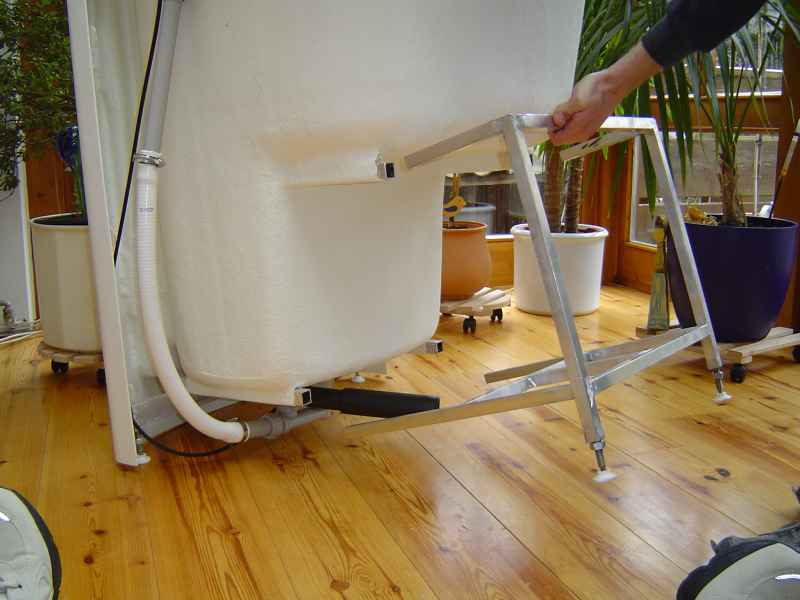 Sitzbadewanne Transportgestell