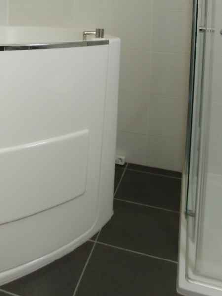 Sitzbadewanne